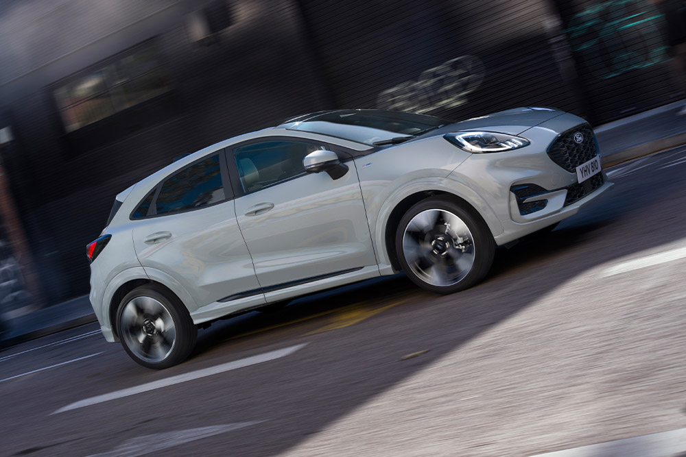 Nouveau Ford Puma MHEV en conduite
